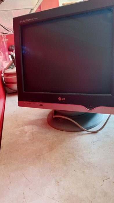 LG kompyuter na stolnniy