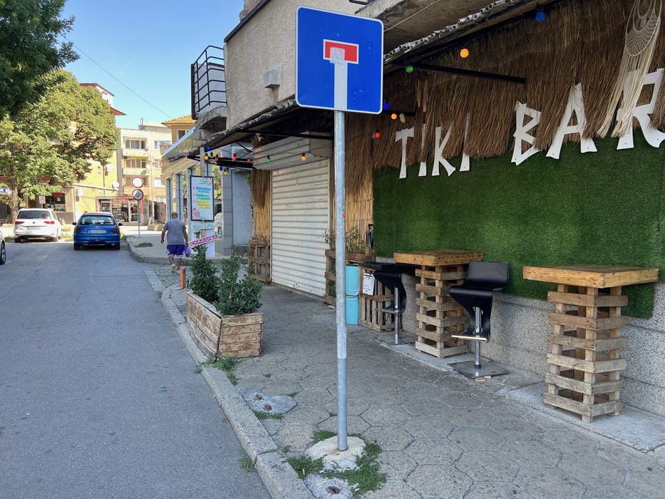 Дава се под наем Магазин в Сливен, Център - 23 кв.м за 204 € - Снимка #2