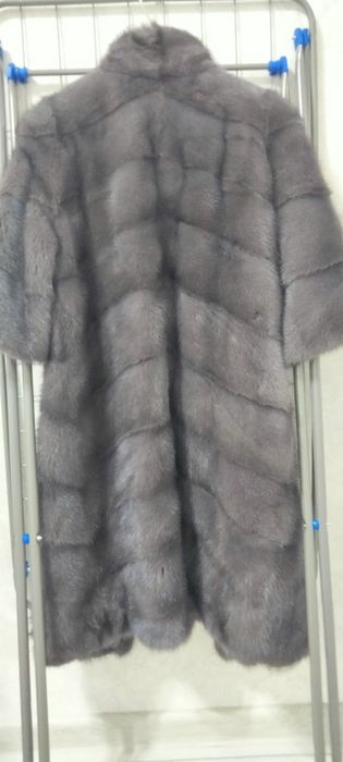 Продам норковую шубу