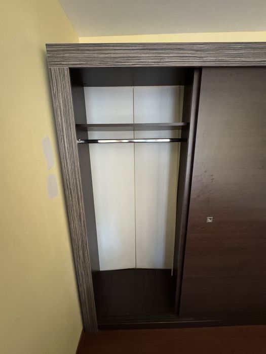 Гардероб двукрилен