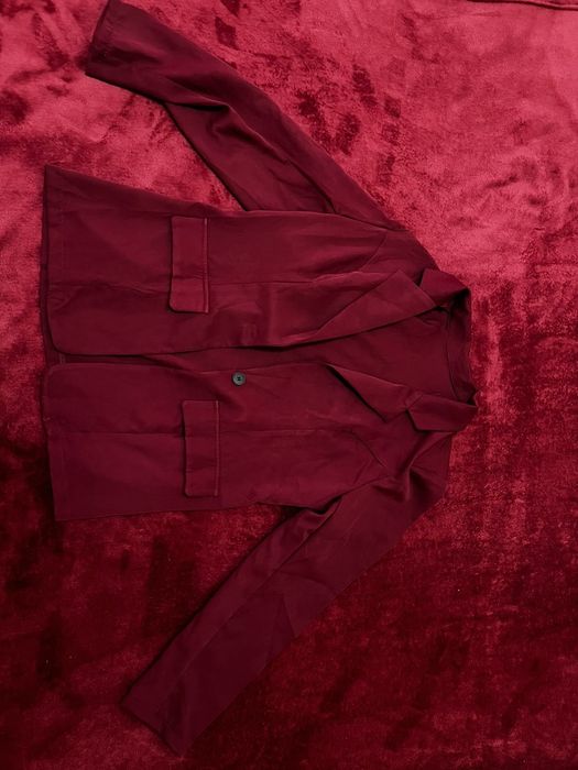 Продавам ново -неизползвано сако