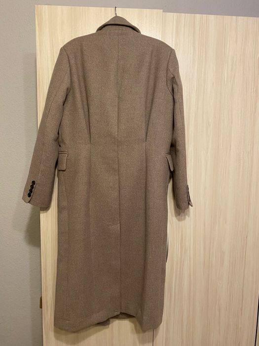 Продавам палто Pull&Bear