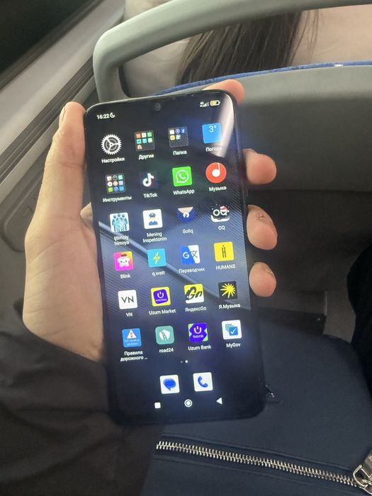 Redmi 9T sotiladi srocno