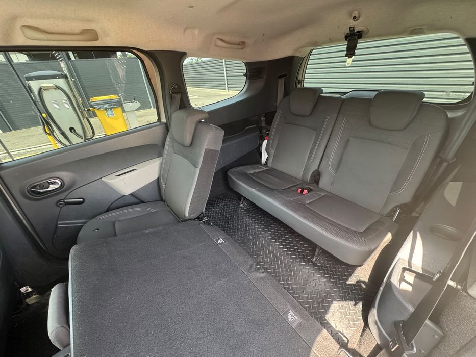 Dacia Lodgy 1.5 DCi 7 Locuri