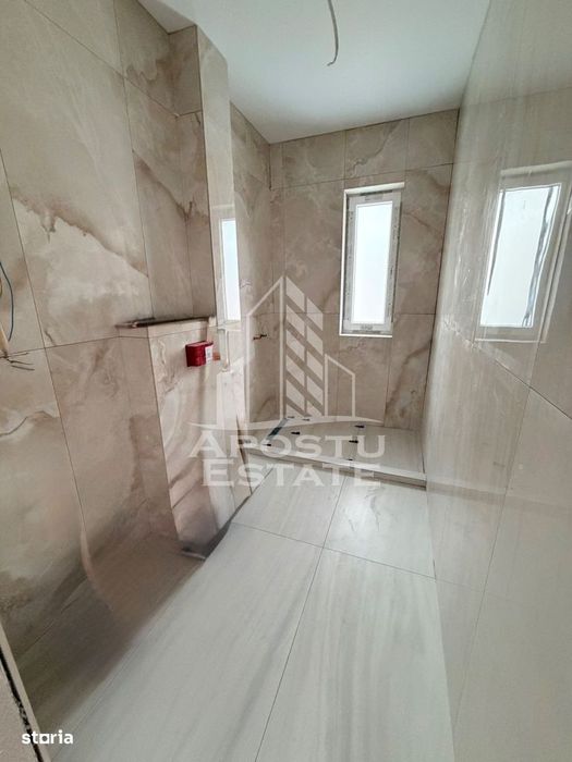Apartament cu 2 camere, etaj 2, decomandat, zona Planetelor