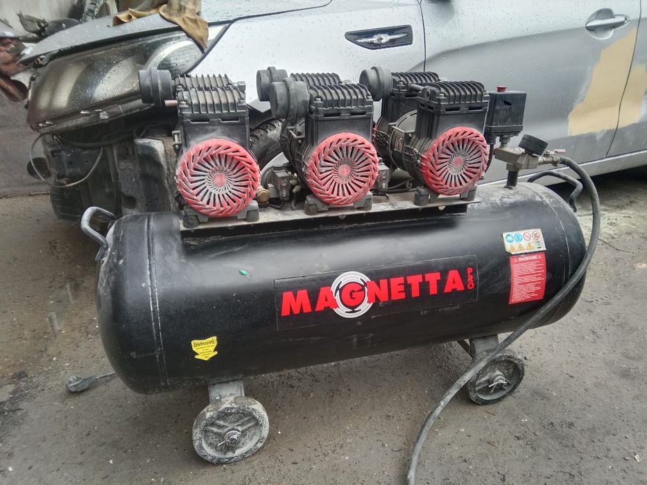 Компрессор продам