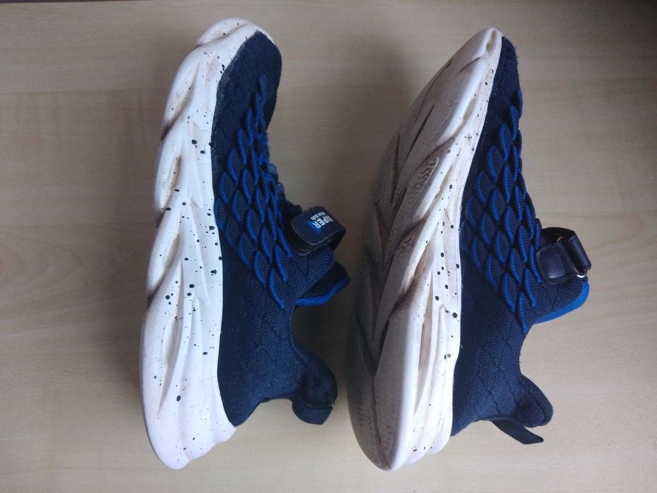 Футболни обувки Kipsta, маратонки Clibee 37 номер и плетени 36 номер