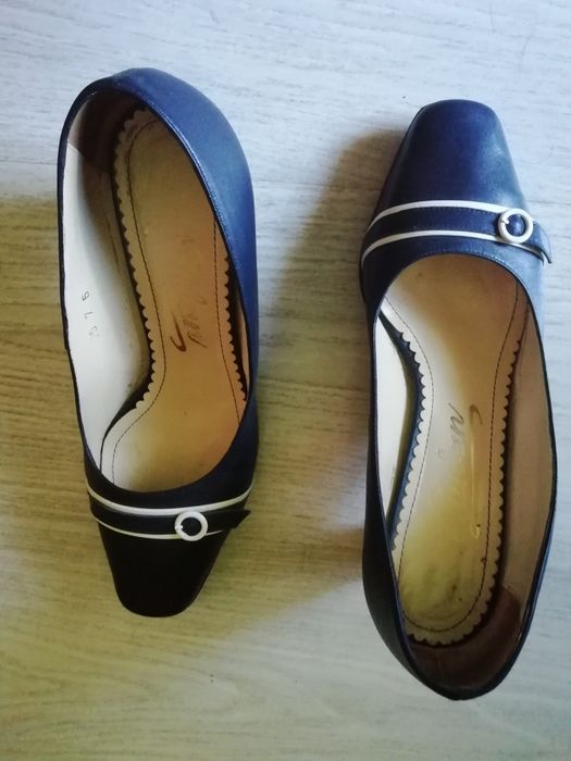 Pantofi piele, mai multe perechi