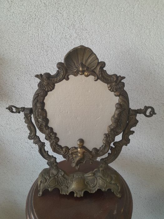 Oglinda veche din bronz,  transport gratuit