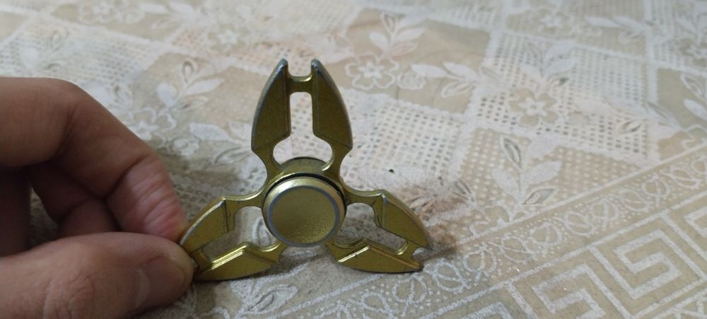 Спиннер классический