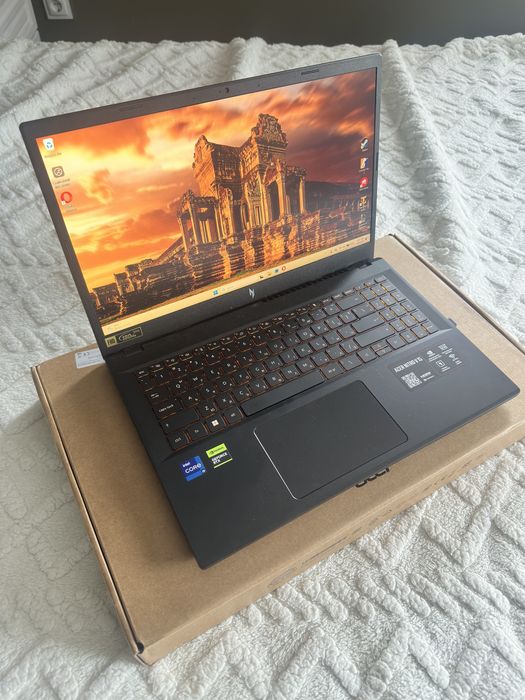 Acer Nitro V5 I9 13900H RTX 5060 32GB Ram БАРТЕР