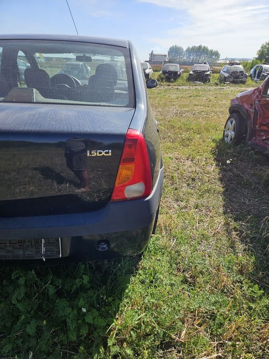 Tripla dreapta Dacia logan an 2008 berlina