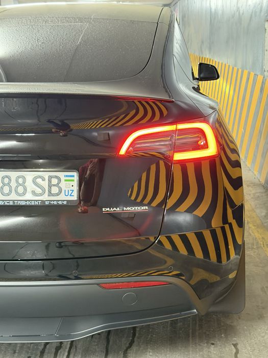 Tesla Model Y Performance 0-100 ga 3,5 sekund
