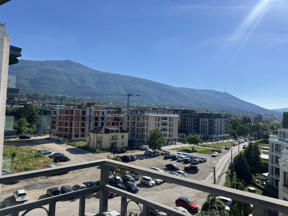 Продава се Тристаен апартамент в София, Кръстова вада - 96 кв.м за 1928 €/кв.м - Снимка #1