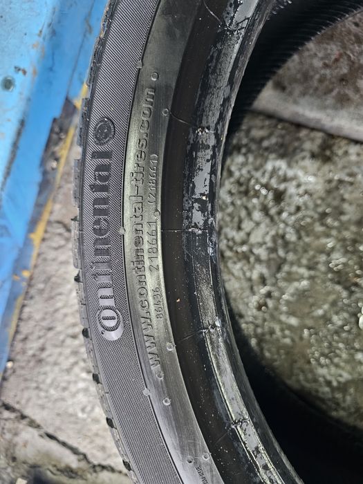 255 35 19 m+s continental