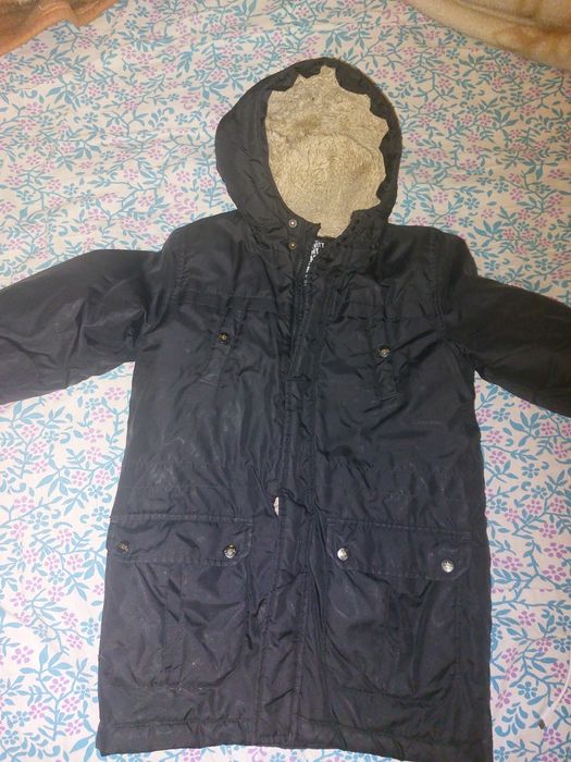 Продам куртку зимнюю