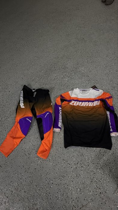 Продам Джерси Zuumav L размер