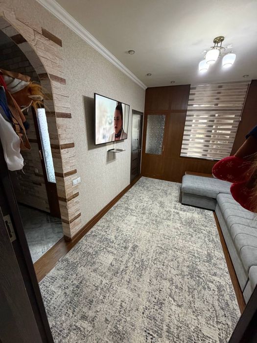 Продается 2 переделанная в 3 комнатная на тузель