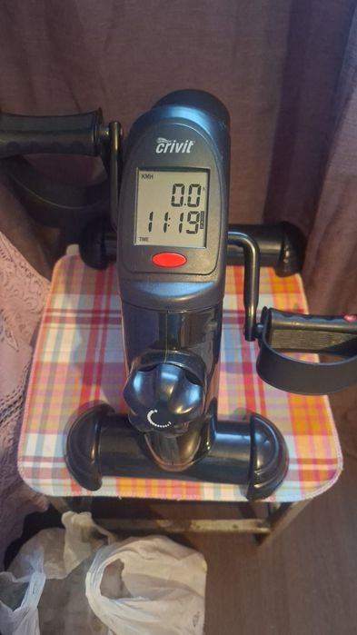 Vând Bicicletă Medicală Crivit Italia