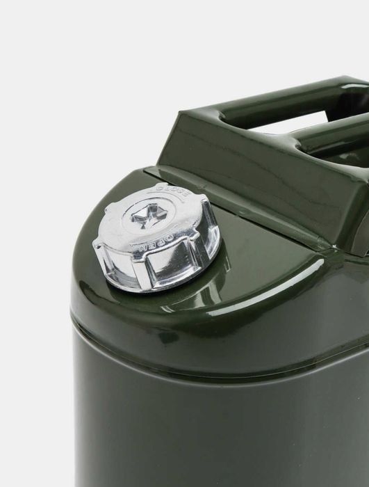 Канистра металлическая для жидкостей