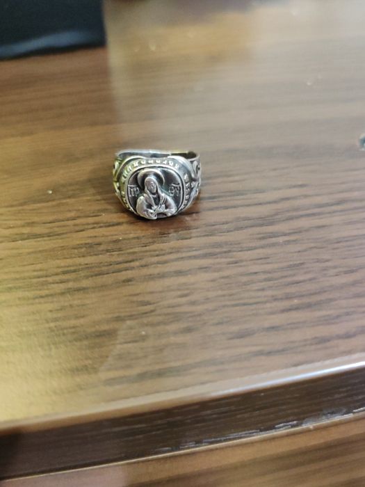 Продам перстень.