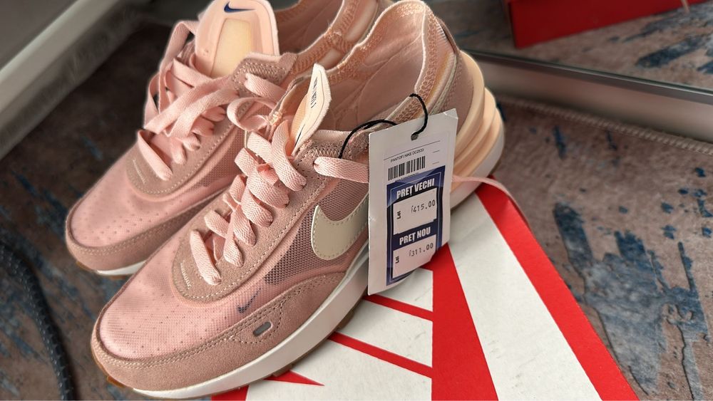 Pantofi Nike Waffle One