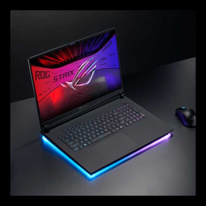 Asus ROG Strix SCAR 18/RTX 5090 24GB/18"/WQXGA 16:10 IPS 240Hz 3ms