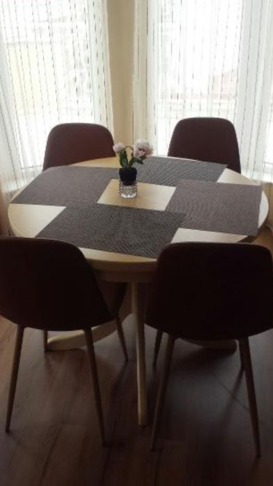 Дава се под наем Тристаен апартамент в Пловдив, Кършияка - 105 кв.м за 459 € - Снимка #1