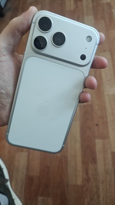 iPhone 17 Pro Max, Silver - Dubai Versiya - 8-256GB