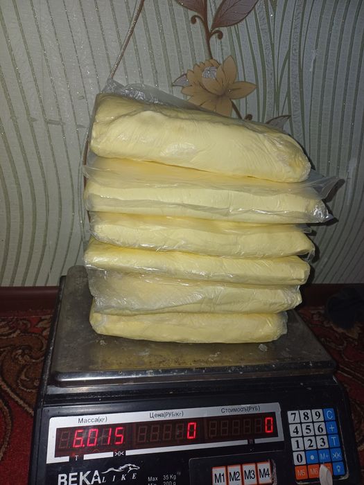 Қолдың сары майы бар  құрты