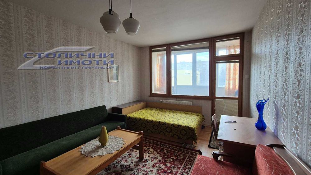 Обзаведена гарсониера до метростанция Дружба