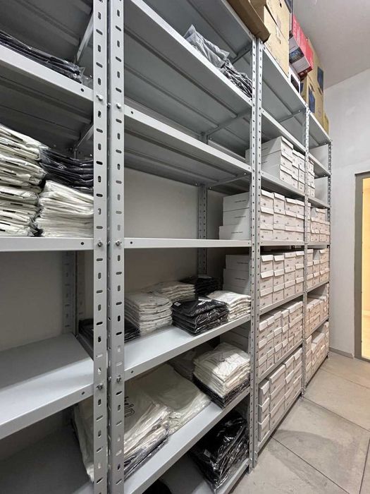 Har xil o‘lchamdagi stellajlar