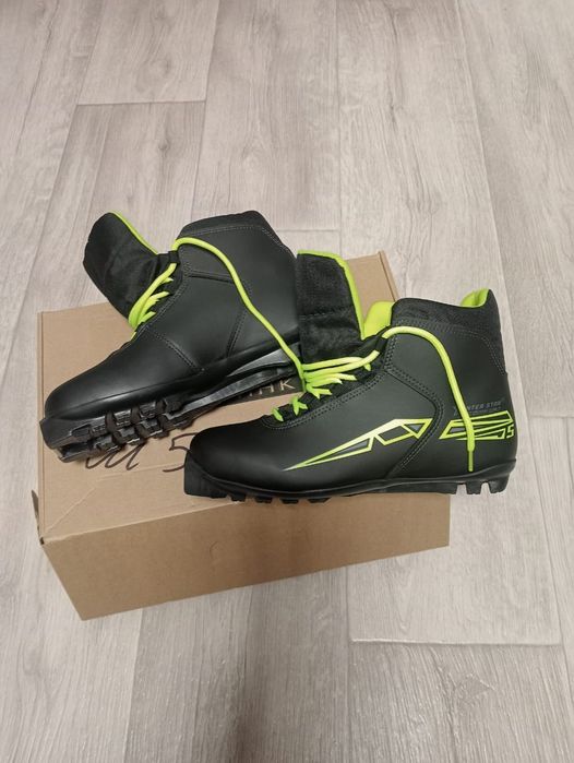 Лыжный красовки 40 р