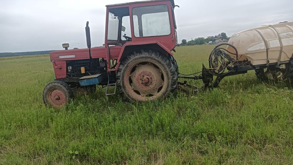 Vand tractor U650 cu pompa de erbicidat