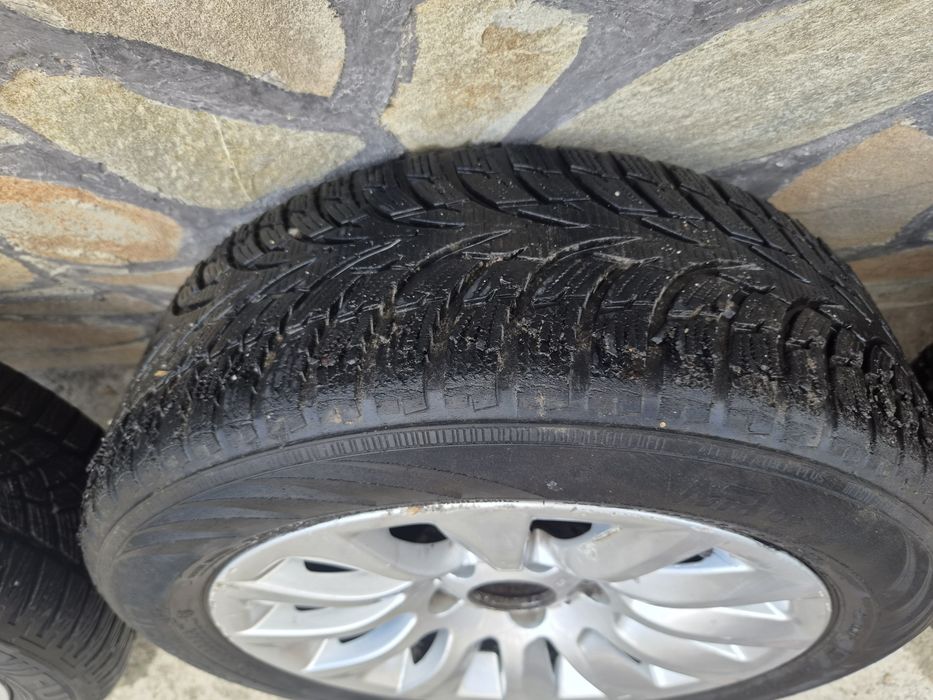 Джанти с гуми за Bmw 205 55 16