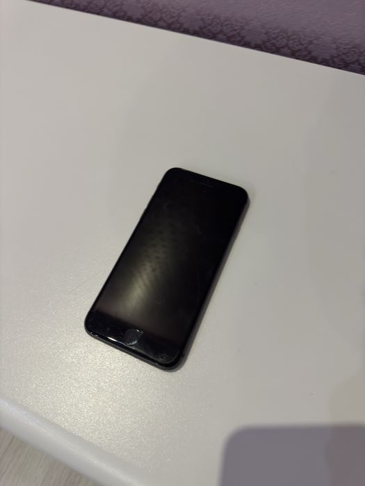 Iphone 8 64 GB продается