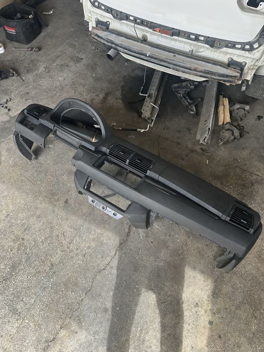 Plansa bord BMW X5 E53 facelift neagra