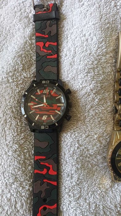 Часовници Q&Q/G shock