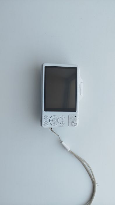 продам Samsung WB50F