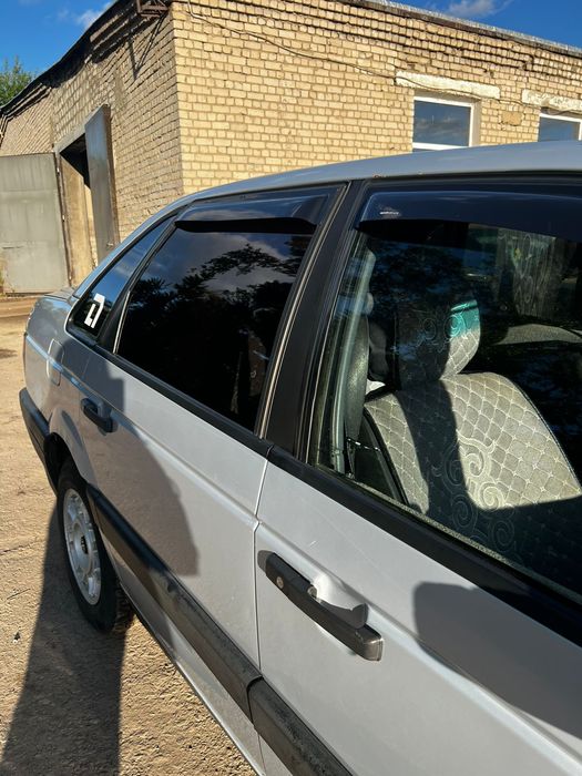 Продам автомобиль VW Passat b3