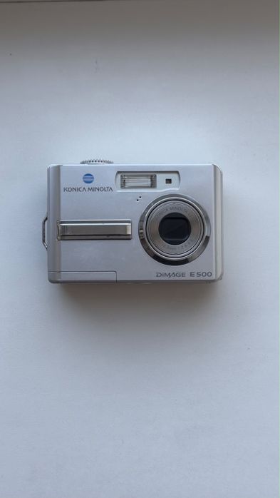 фотоапарат Konica Minolta
