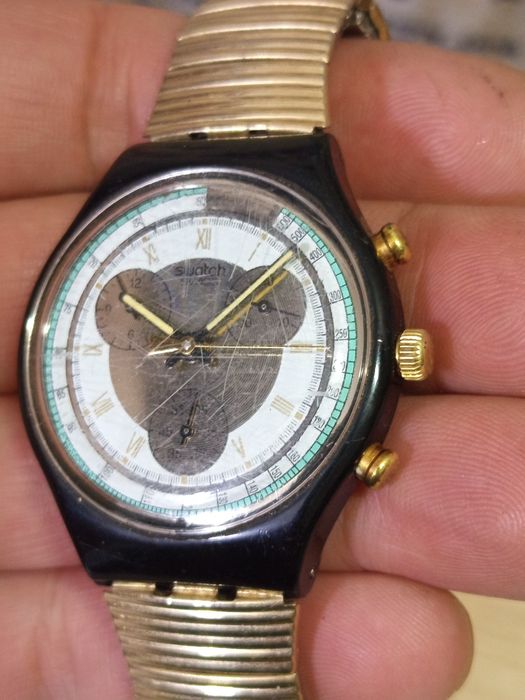 Часовник "Swatch"