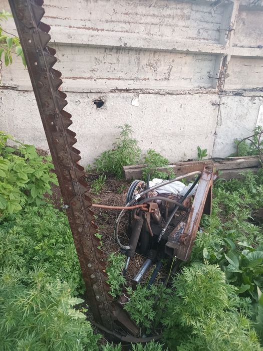 Мтз 80 на  активном ходу