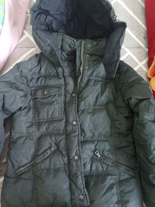 Продам куртки весна осень