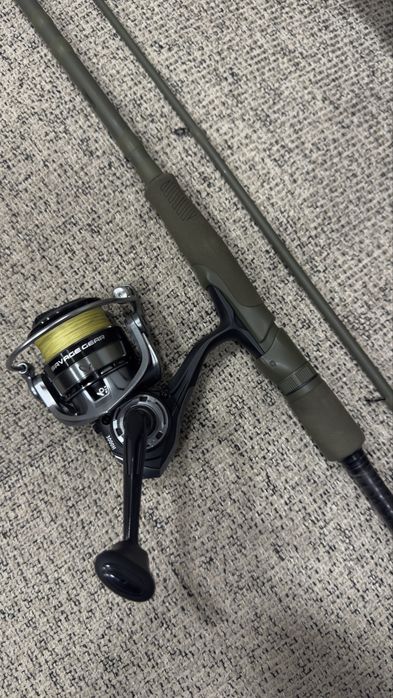 Combo spinning lanseta Savage Gear SG4 Medium Game 2.51 cm 12-35gr FAST si mulineta Savage Gear SG4 3000H FD
