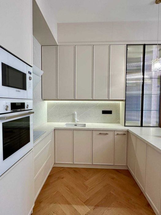 Golden House - Mirabad Avenue | Премиум ремонт 2/3/10
Площадь: 57 м²