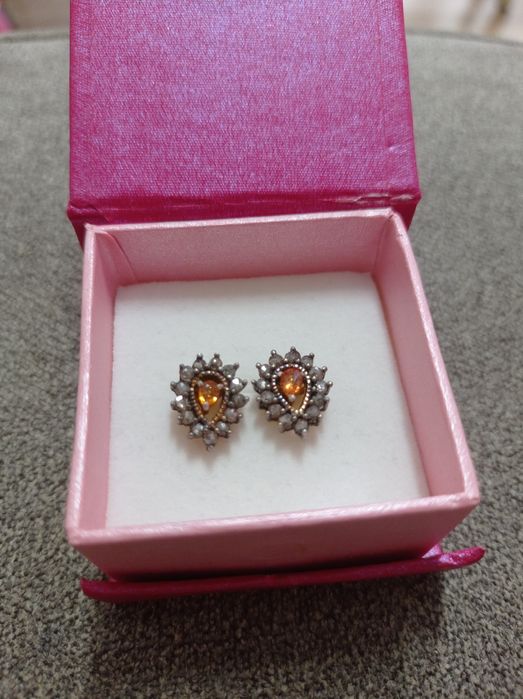 Стари бижута злато сребро