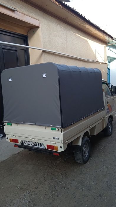 Laboga tent sotiladi yig'iladigan yangi uzbekiskiysi Namanganda