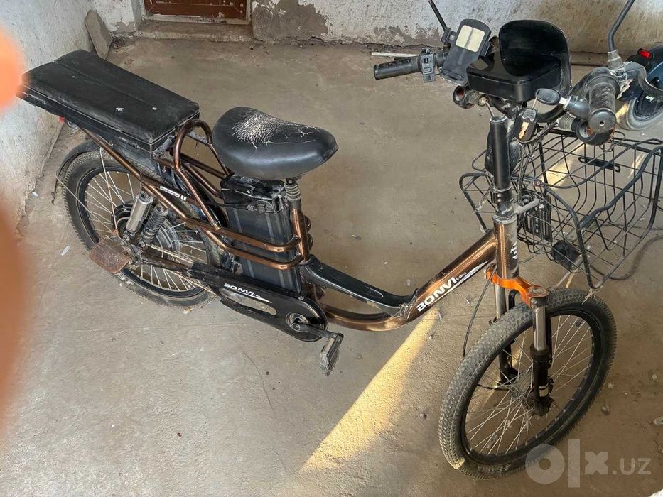 Скутер BONVI E-Bike