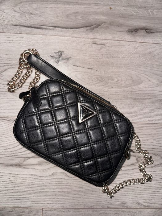 оригинална чанта guess